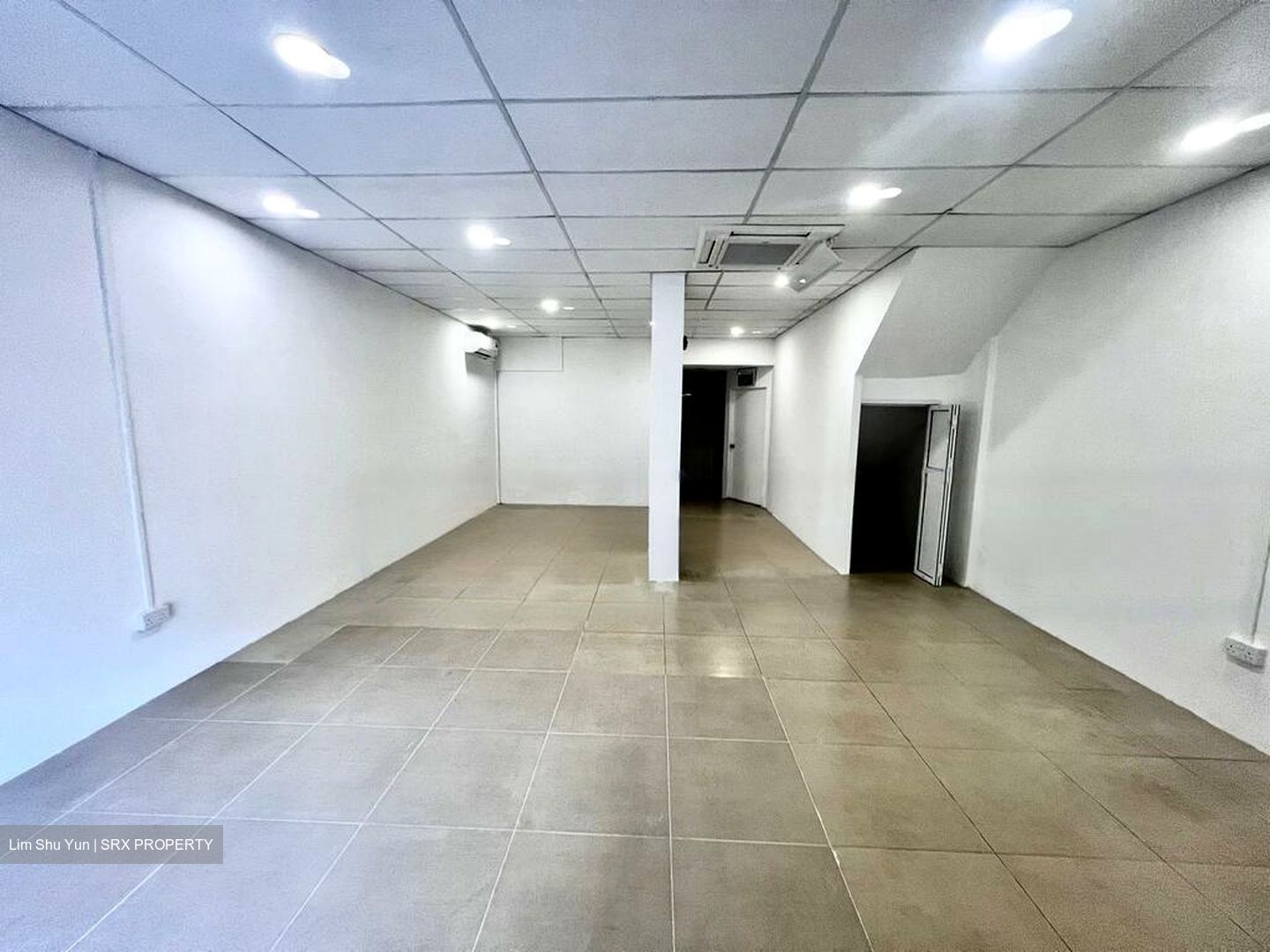 Garden Hill (D16), Shop House #454021201